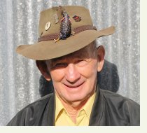 Garry Lowe